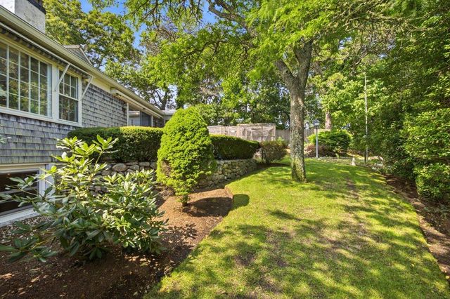 105 Hillside Drive, Centerville, MA 02632