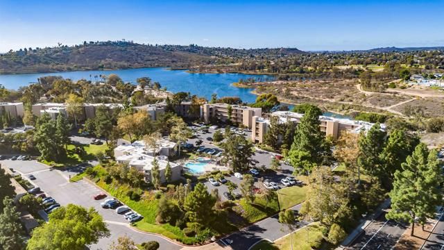 5710 Baltimore Drive 430, La Mesa, CA 91942