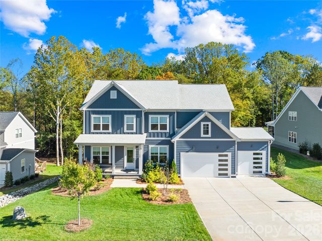 140 Dabbling Duck Circle, Mooresville, NC 28117