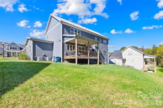 140 Dabbling Duck Circle, Mooresville, NC 28117