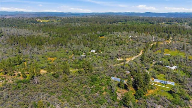 12753 S Ponderosa Way, Grass Valley, CA 95945