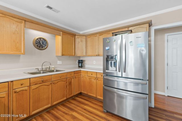 6 White Lane, Oak Island, NC 28465