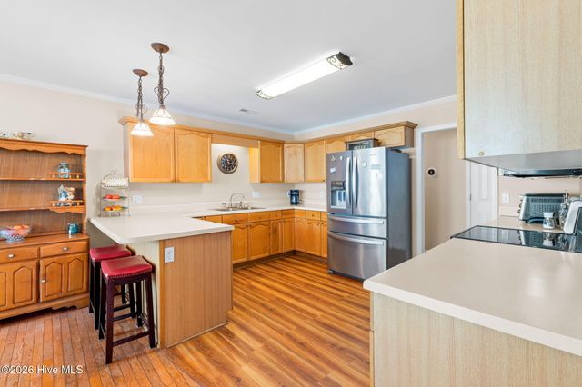 6 White Lane, Oak Island, NC 28465