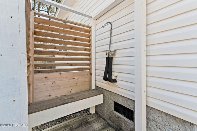 6 White Lane, Oak Island, NC 28465