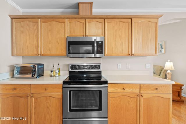 6 White Lane, Oak Island, NC 28465