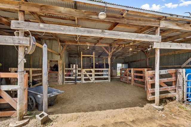 8363 County Road 4095, Kaufman, TX 75142