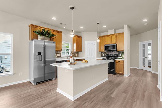 219 Lotz Drive, Summerville, SC 29483
