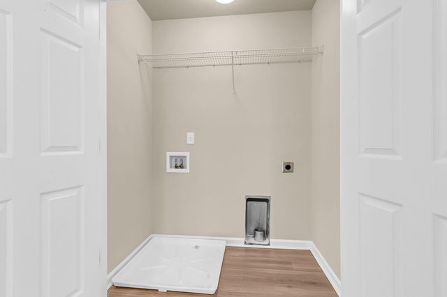 219 Lotz Drive, Summerville, SC 29483