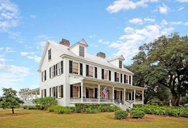 219 Lotz Drive, Summerville, SC 29483