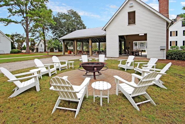 219 Lotz Drive, Summerville, SC 29483