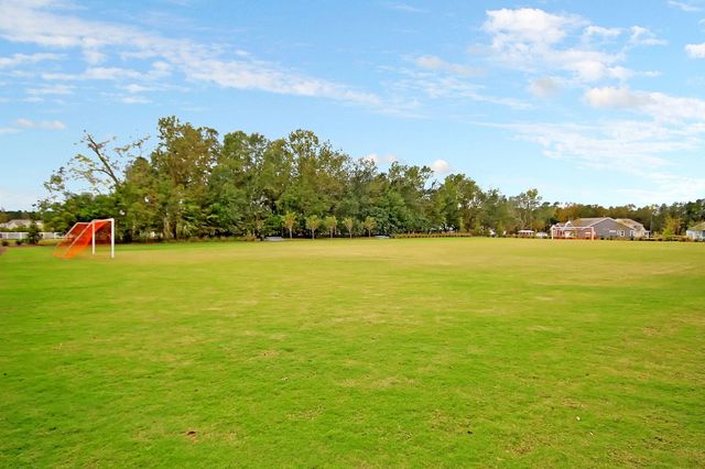 219 Lotz Drive, Summerville, SC 29483