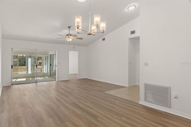 7445 CRESTWOOD DRIVE, Weeki Wachee, FL 34613