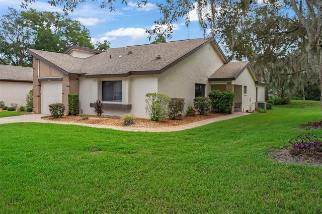 7445 CRESTWOOD DRIVE, Weeki Wachee, FL 34613