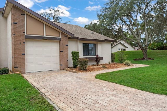 7445 CRESTWOOD DRIVE, Weeki Wachee, FL 34613