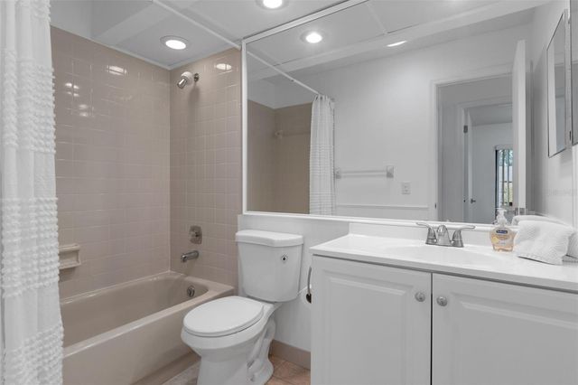 7445 CRESTWOOD DRIVE, Weeki Wachee, FL 34613