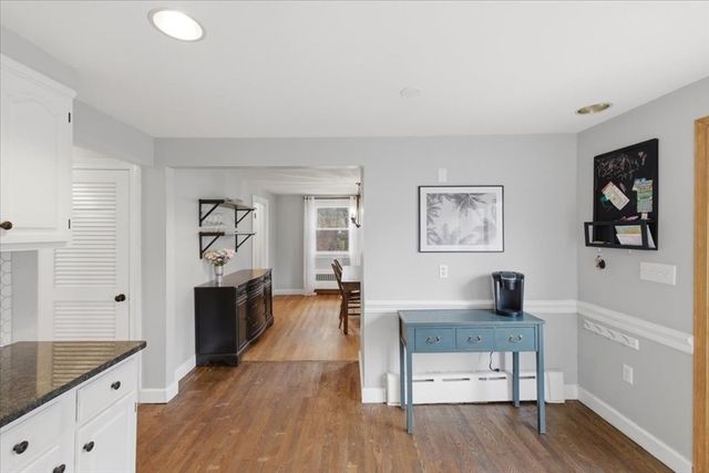 80 Willard St, Dedham, MA 02026