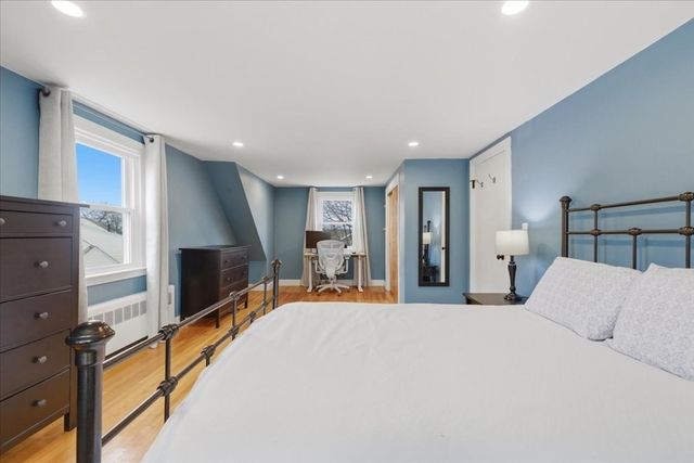 80 Willard St, Dedham, MA 02026