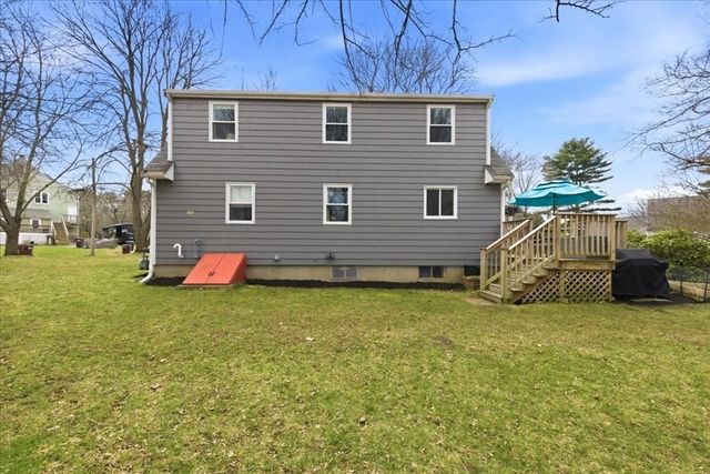 80 Willard St, Dedham, MA 02026
