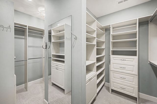 121 Gladstone Ln, Franklin, TN 37064