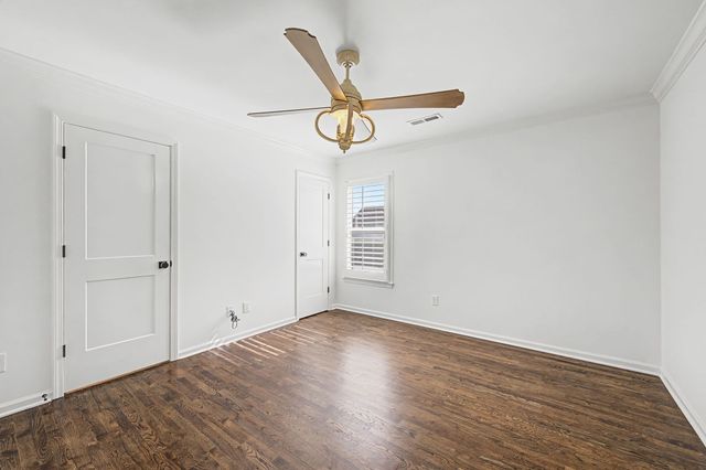 121 Gladstone Ln, Franklin, TN 37064