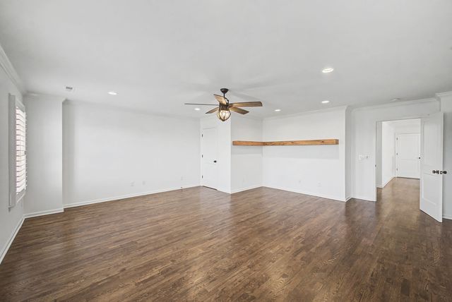 121 Gladstone Ln, Franklin, TN 37064