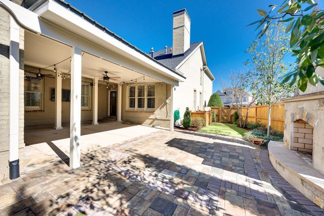 121 Gladstone Ln, Franklin, TN 37064