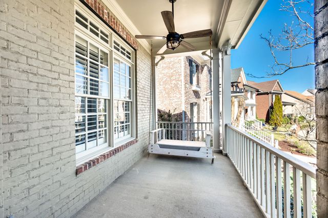 121 Gladstone Ln, Franklin, TN 37064