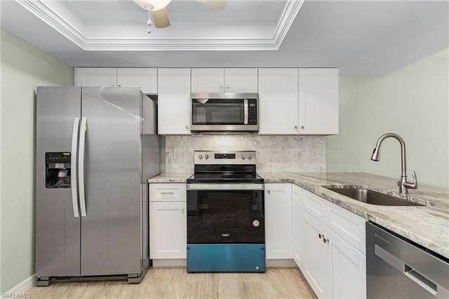 17425 Birchwood LN 2, Fort Myers, FL 33908