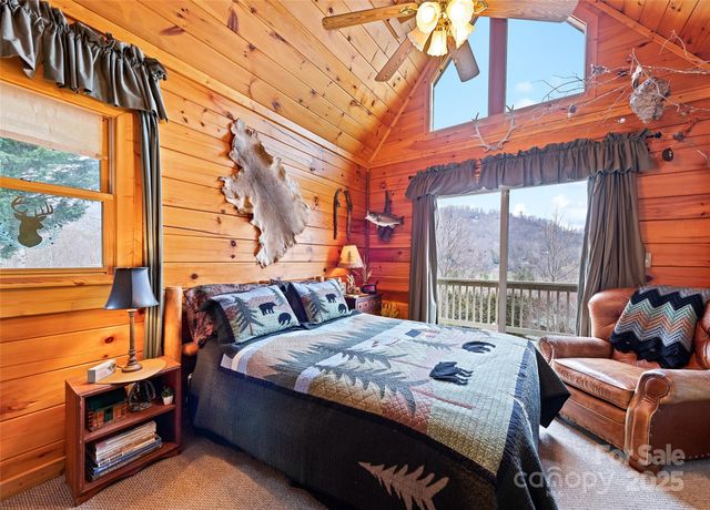 16 Hiawatha Drive, Maggie Valley, NC 28751