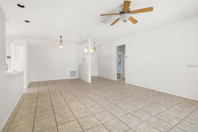 4942 78TH STREET E, Bradenton, FL 34203