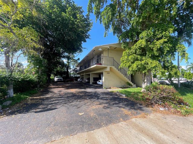 2800 W Sunrise Boulevard, Fort Lauderdale, FL 33311