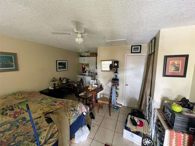 2800 W Sunrise Boulevard, Fort Lauderdale, FL 33311