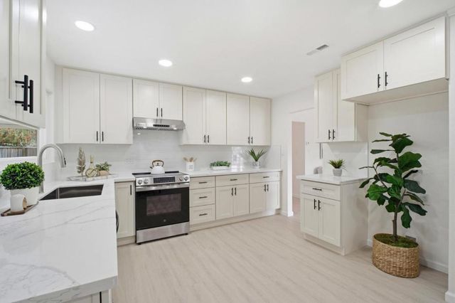 2386 Bermuda Lane, Hayward, CA 94545