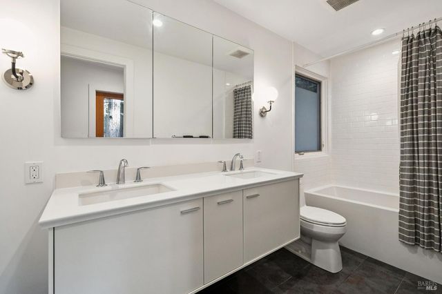 20 Winwood Pl, Mill Valley, CA 94941