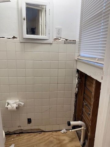 1815 2ND AVENUE E, Bradenton, FL 34208