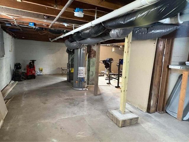 1980 Dyson Street, Muskegon, MI 49442