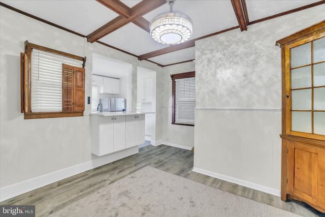222 BERLIN RD N, Lindenwold, NJ 08021