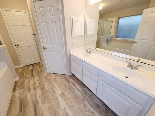 22 Quince Tree Place, The Woodlands, TX 77385