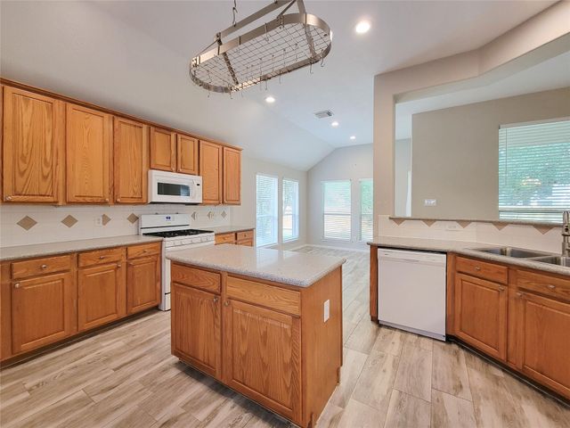 22 Quince Tree Place, The Woodlands, TX 77385