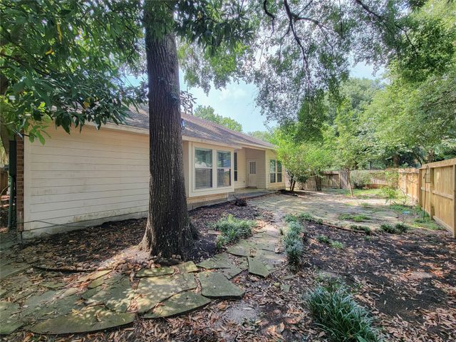 22 Quince Tree Place, The Woodlands, TX 77385