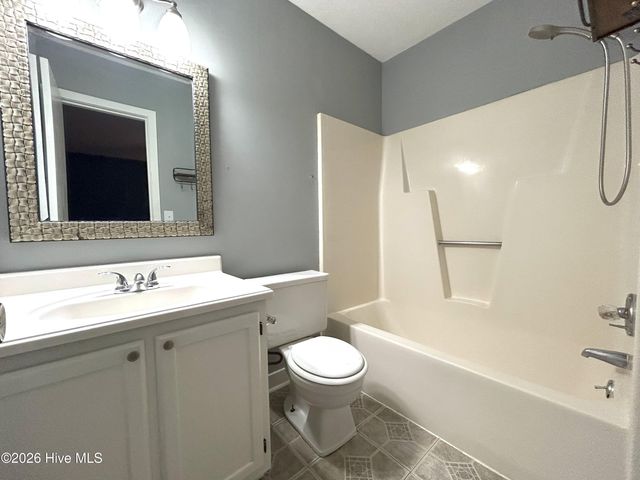 137 Woodberry Court, Wilmington, NC 28411