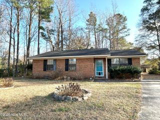 137 Woodberry Court, Wilmington, NC 28411