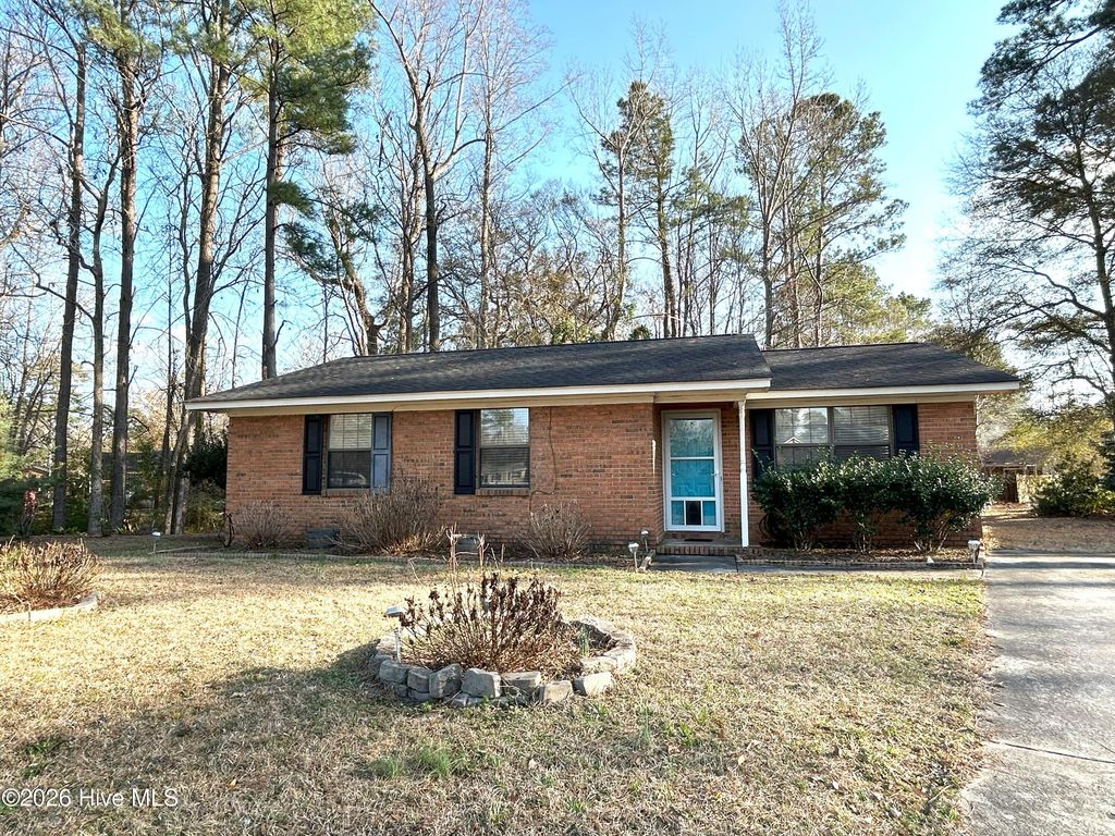 137 Woodberry Court, Wilmington, NC 28411
