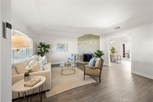 23633 Fair Weather, Canyon Lake, CA 92587