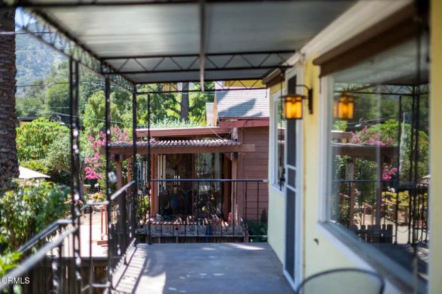 8111 Santa Ana Road, Ventura, CA 93001