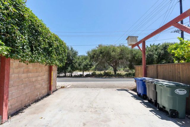 8111 Santa Ana Road, Ventura, CA 93001