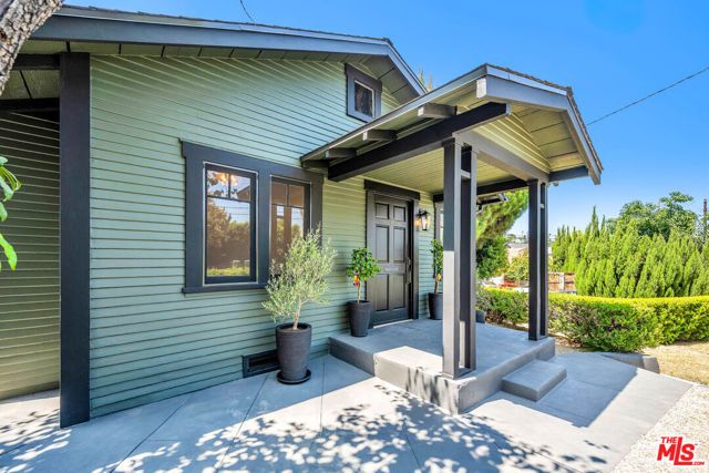 215 Newland Street, Los Angeles, CA 90042