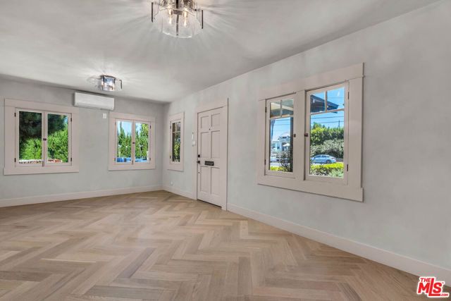 215 Newland Street, Los Angeles, CA 90042