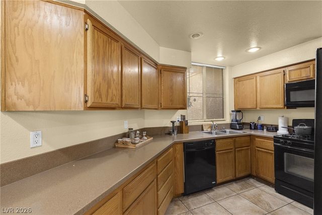5155 West Tropicana Avenue 1128, Las Vegas, NV 89103