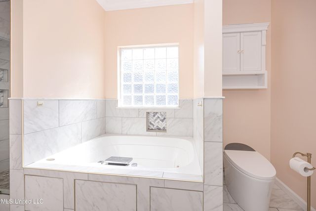 3024 Trentwood Drive, Ocean Springs, MS 39564